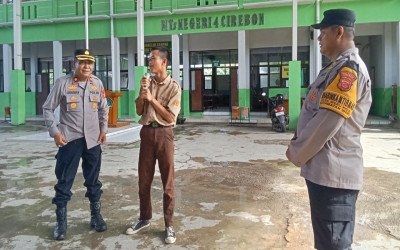 Police Goes to School Perkuat Pelayanan Edukasi Kamtibmas dan Anti-Bullying di MTsN 4 Cirebon