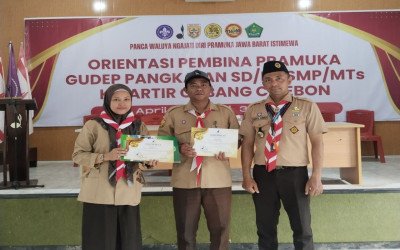 Tingkatkan Kompetensi Pembina, MTsN 4 Cirebon Ikuti Orientasi Pramuka Kwarcab