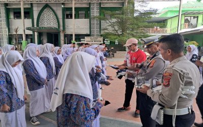 Polresta Cirebon Sosialisasikan PKS di MTsN 4 Cirebon, Bentuk Karakter Disiplin Siswa