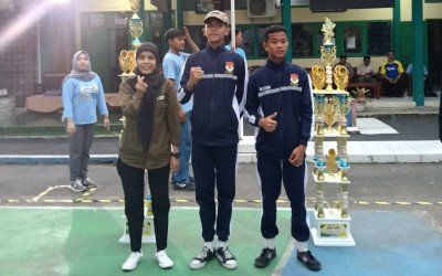 MTs Negeri 4 Cirebon Raih Piala Bergilir Gubernur di LKBB Jawa Barat
