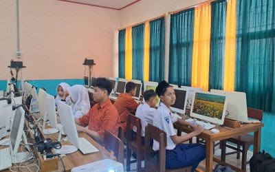 Tim MTsN 4 Cirebon Raih Peringkat 16 pada Semifinal Olimpiade IPS OMADA X di Kab. Brebes