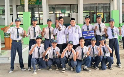 Futsal MTsN 4 Cirebon Raih Gelar Juara 3 Bersama pada Allievo Futsal Championship 2025